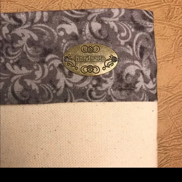 NWT Handmade and embroidered Shakespeare tote - Picture 8 of 8